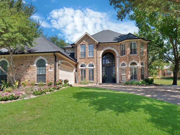 2314 Club Creek Boulevard, Garland, TX 75043