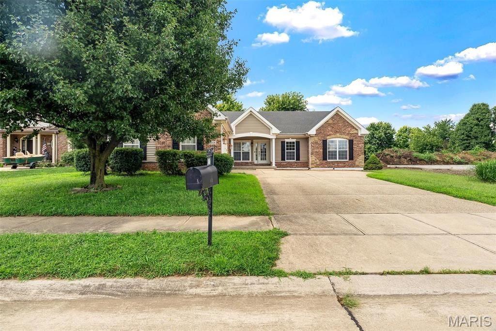 3406 Chippewa Drive , Shiloh, IL 62221 Main Photo