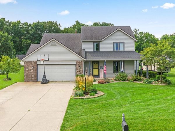6408 E Edgewood Drive, Churubusco, IN 46723
