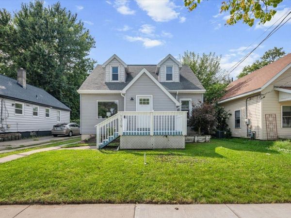 1319 Diamond Avenue NE, Grand Rapids, MI 49505