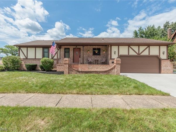2012 21st Street , Cuyahoga Falls, OH 44223