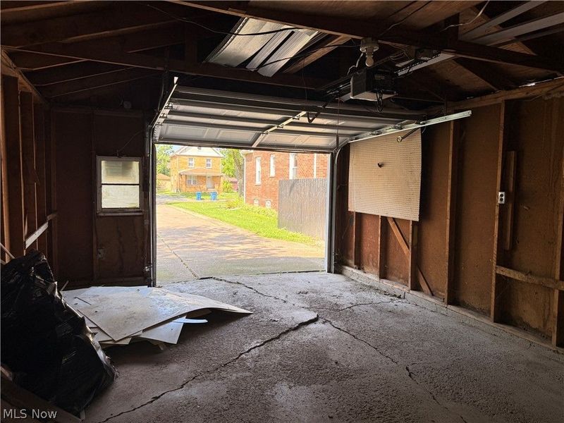 1868 E 34th Street, Lorain, OH 44055 Photo 14