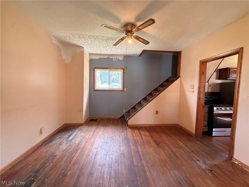 1868 E 34th Street, Lorain, OH 44055 Photo 4
