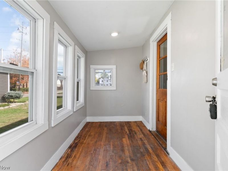 132 31st Street SW, Barberton, OH 44203 Photo 12
