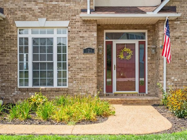 125 SHAWN CIR, STAUNTON, VA 24401