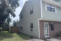 5173 Inlet Garden Court photo 4
