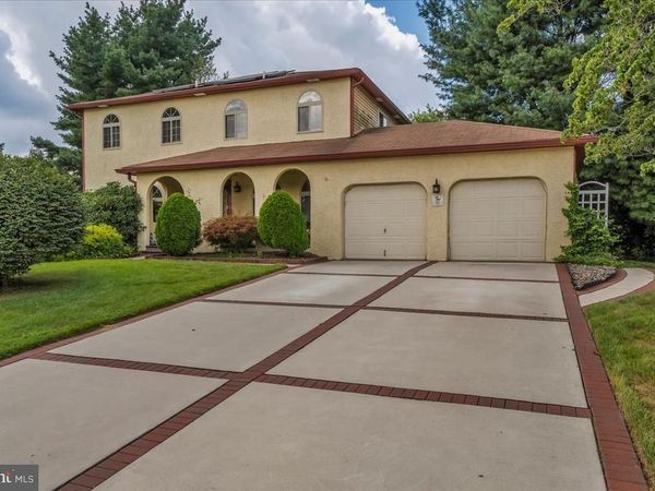 50 WAYSIDE ROAD, BERLIN, NJ 08009