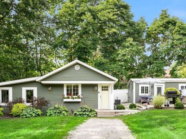 16837 Ferry Street, Spring Lake, MI 49456