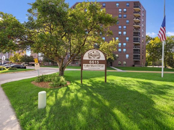 6615 Lake Shore Drive S, Unit 115, Richfield, MN 55423