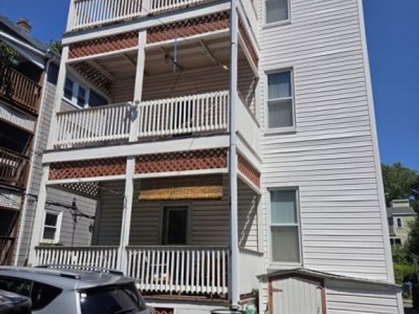 11 Woodman, Unit 2, Boston, MA 02130