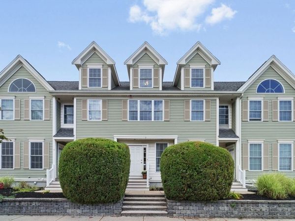 9 Russell St, Unit 3, Waltham, MA 02453