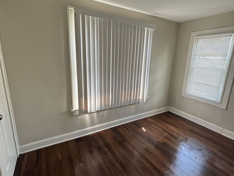 287 N Burgess Avenue, Columbus, OH 43204 Photo 9
