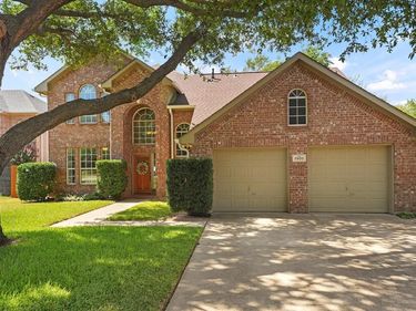 7800 Brookview Drive, Frisco, TX 75034