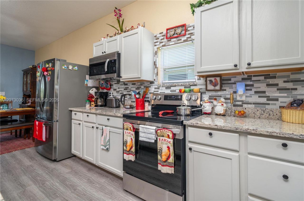 182 Woodstork Way , Frostproof, FL 33843 Photo