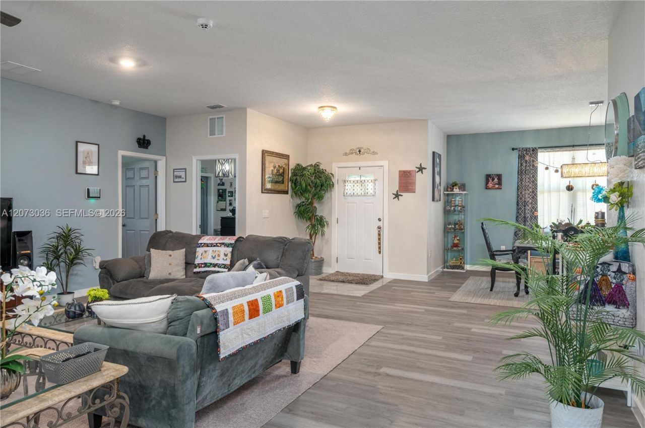 182 Woodstork Way , Frostproof, FL 33843 Photo