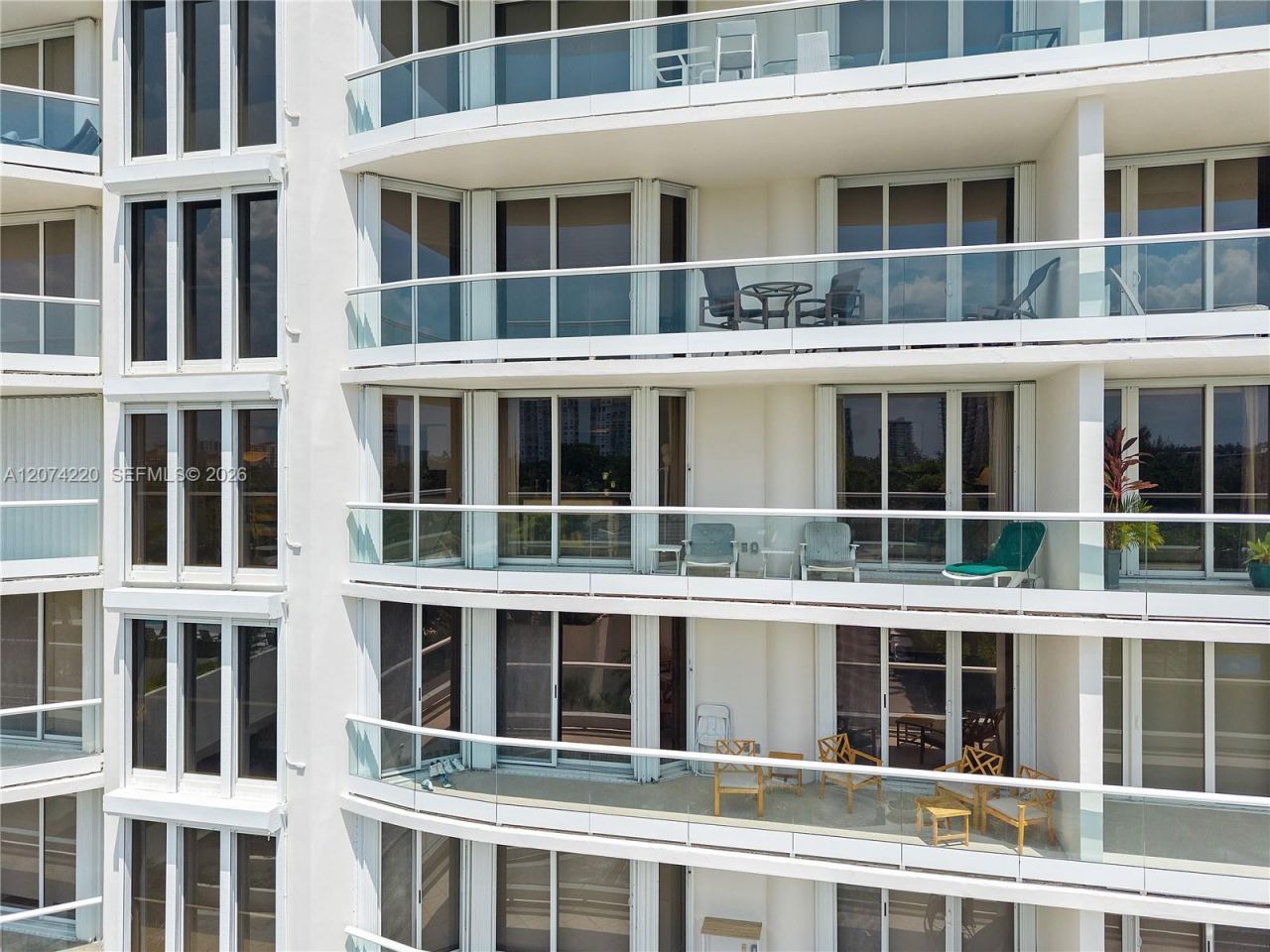 7000 Island Blvd , Unit 609, Aventura, FL 33160 Photo