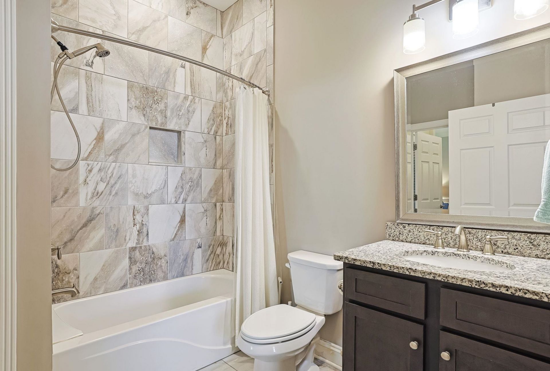 56 Bobwhite Ct. Photo 20
