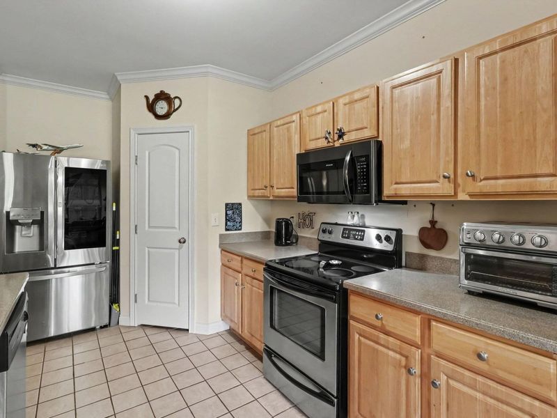 1864 Quarry Oaks Drive, Florence, KY 41042 Photo 11