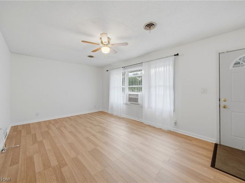3121 3rd Street SE, Canton, OH 44707 Photo 5