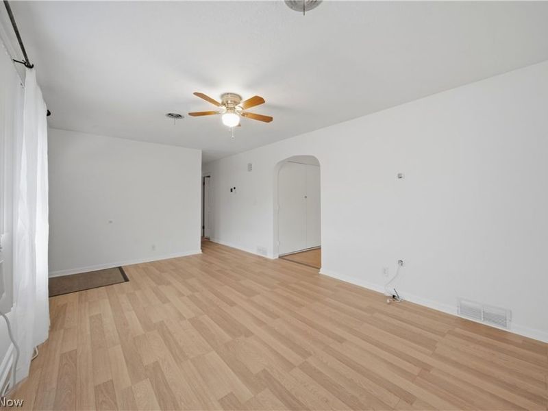 3121 3rd Street SE, Canton, OH 44707 Photo 7