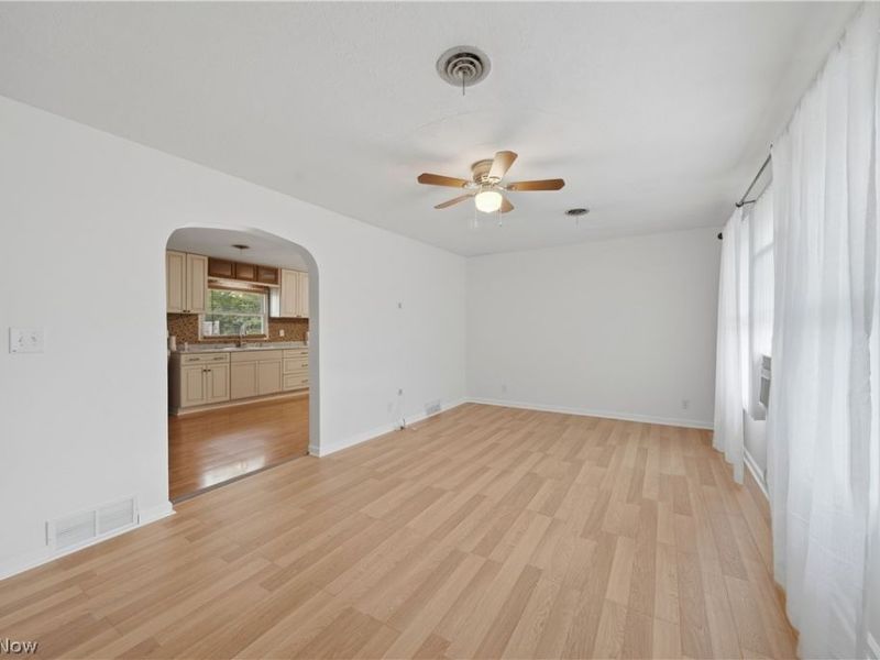 3121 3rd Street SE, Canton, OH 44707 Photo 8