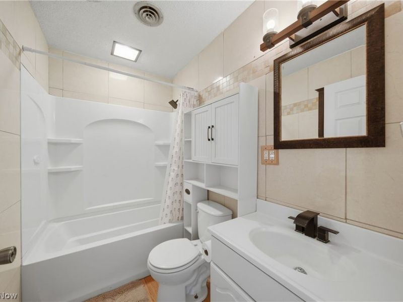 3121 3rd Street SE, Canton, OH 44707 Photo 9