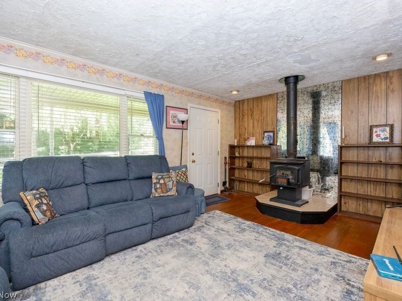 4963 Lattasburg Road, Wooster, OH 44691 Photo 2