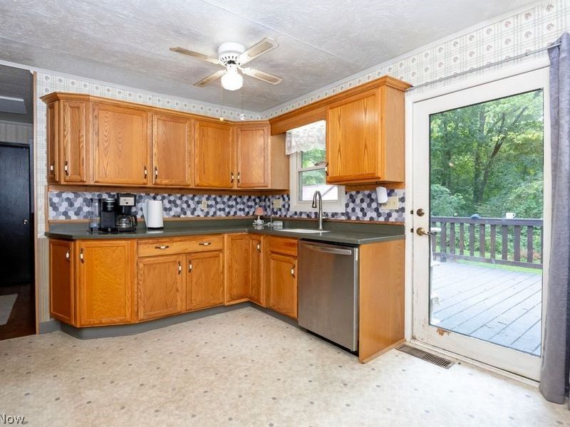 4963 Lattasburg Road, Wooster, OH 44691 Photo 6