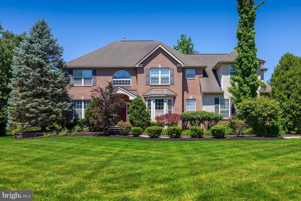 208 Hickory Lane, Mullica Hill, NJ 08062 Main Photo