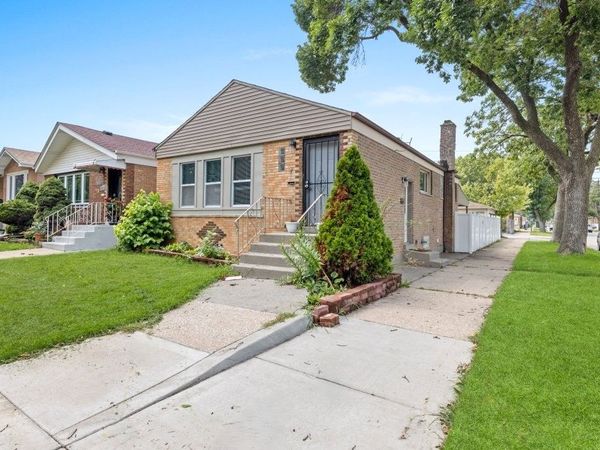 4800 S Lavergne Avenue , Chicago, IL 60638