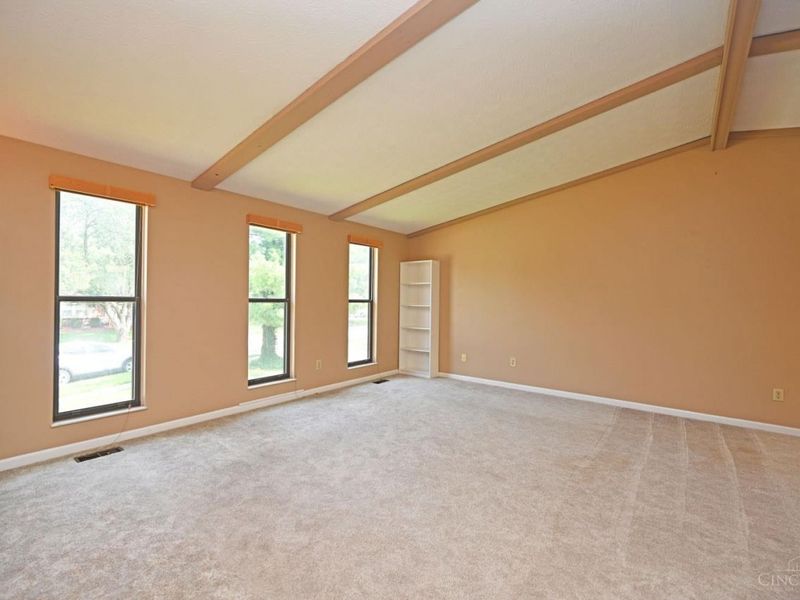 5027 Francisvalley Court, Delhi Township, OH 45238 Photo 3