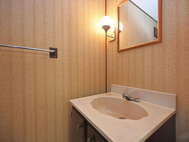 5027 Francisvalley Court, Delhi Township, OH 45238 Photo 32