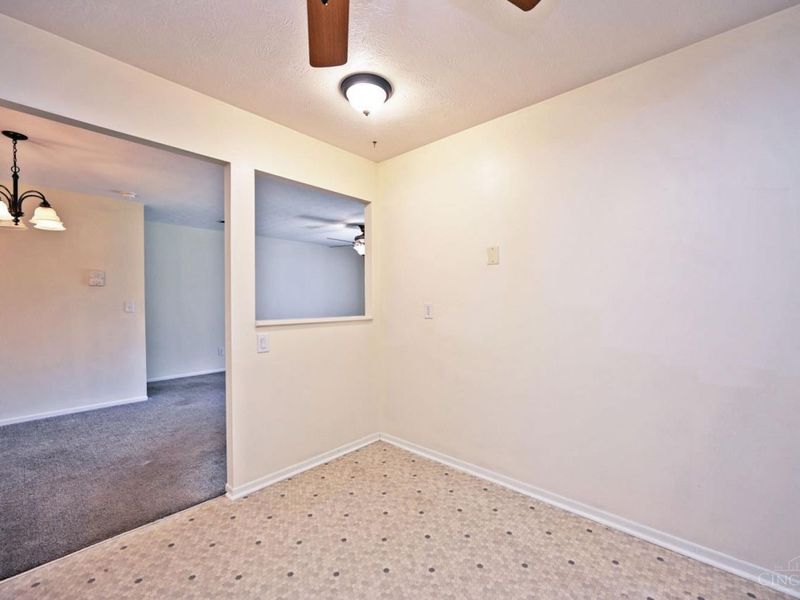 539 Davis Road, Unit 1, Pierce Township, OH 45255 Photo 16