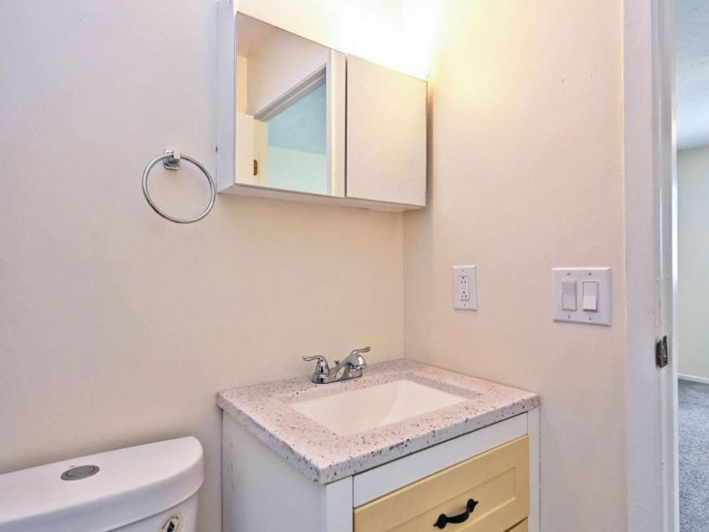 539 Davis Road, Unit 1, Pierce Township, OH 45255 Photo 22