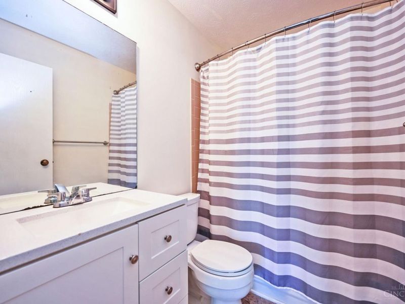 539 Davis Road, Unit 1, Pierce Township, OH 45255 Photo 27