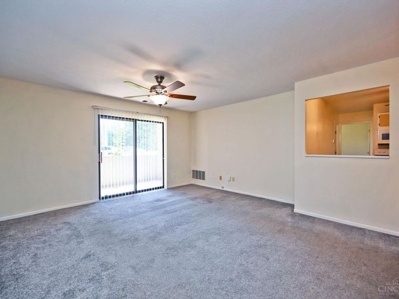 539 Davis Road, Unit 1, Pierce Township, OH 45255 Photo 6