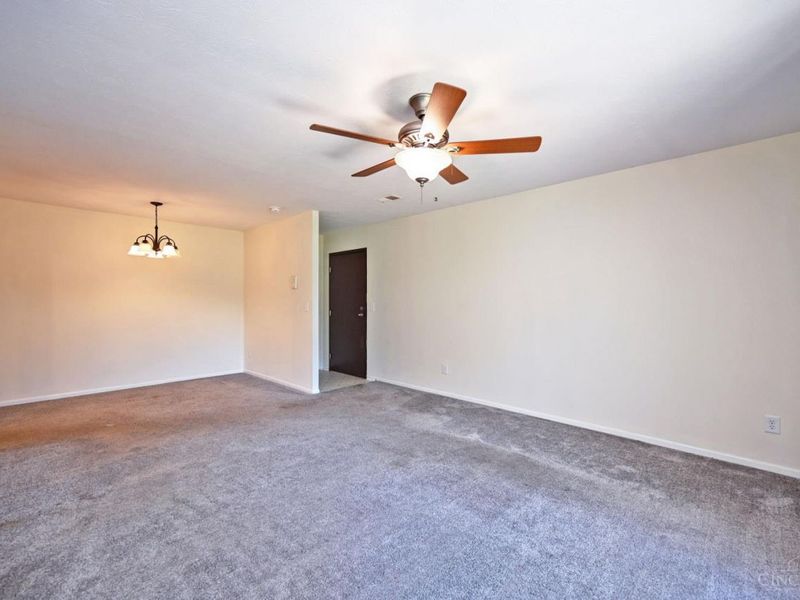 539 Davis Road, Unit 1, Pierce Township, OH 45255 Photo 9