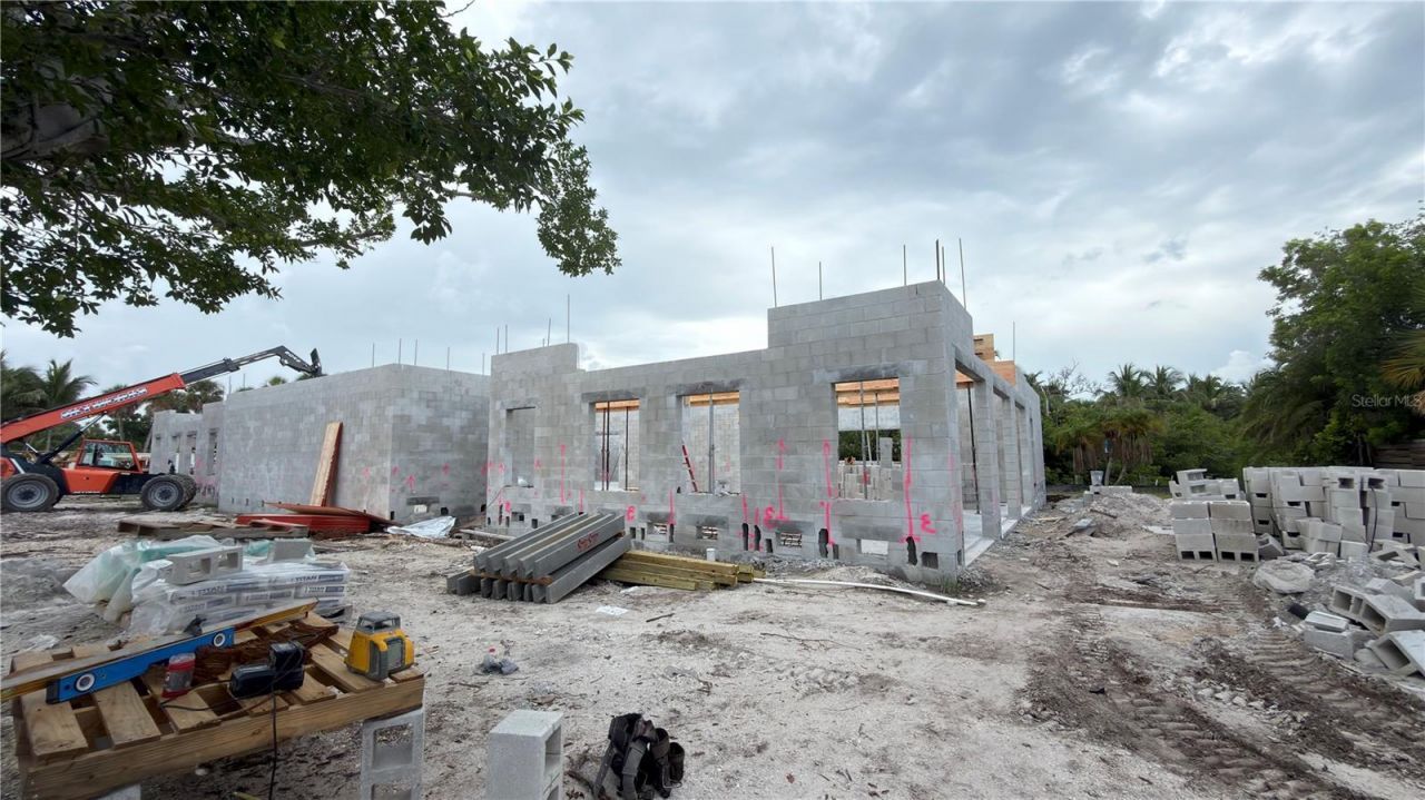 546 Freeling Drive , Sarasota, FL 34242 Photo