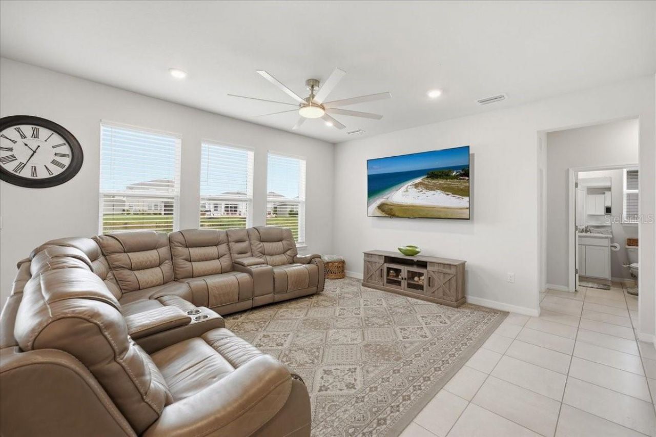 16018 6th Avenue E, Bradenton, FL 34212 Photo