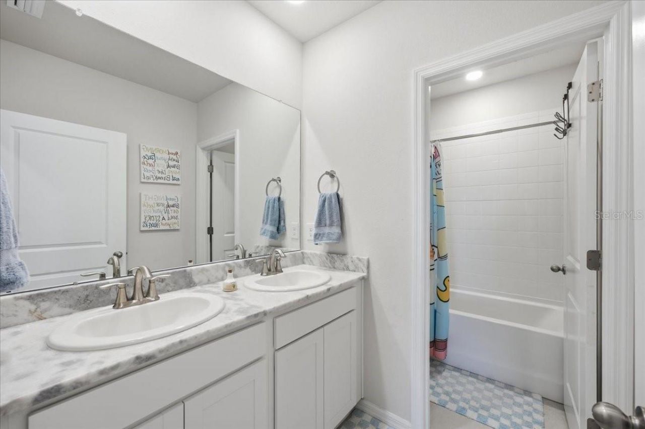 16018 6th Avenue E, Bradenton, FL 34212 Photo