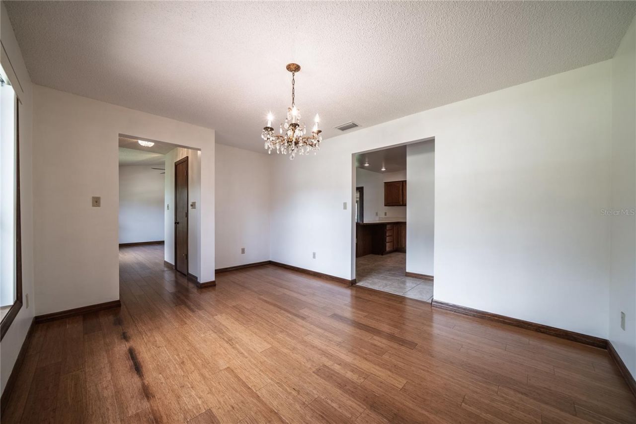 5519 Lake Mary Jess Shores Court, Orlando, FL 32839 Photo
