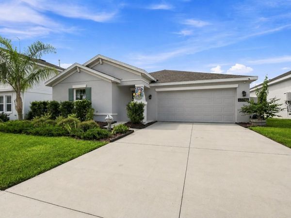 33647 SKY BLOSSOM CIRCLE , LEESBURG, FL 34788