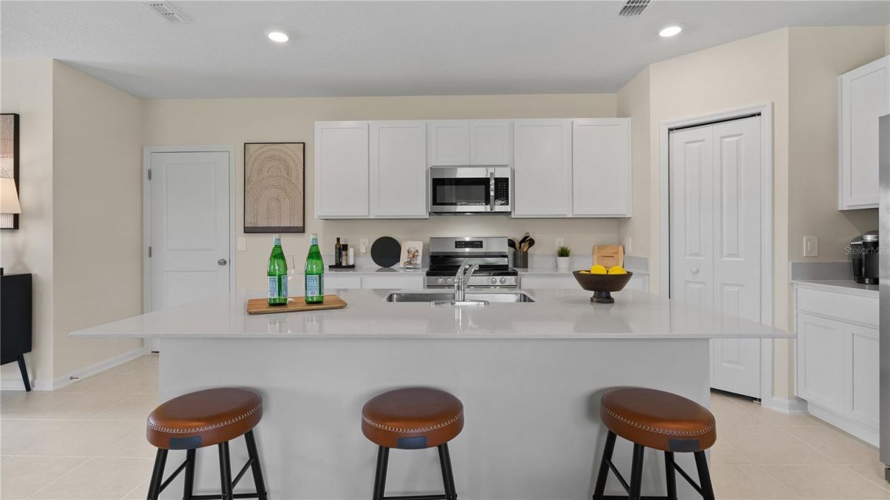 1564 Willow Garden Loop , Eustis, FL 32726 Photo