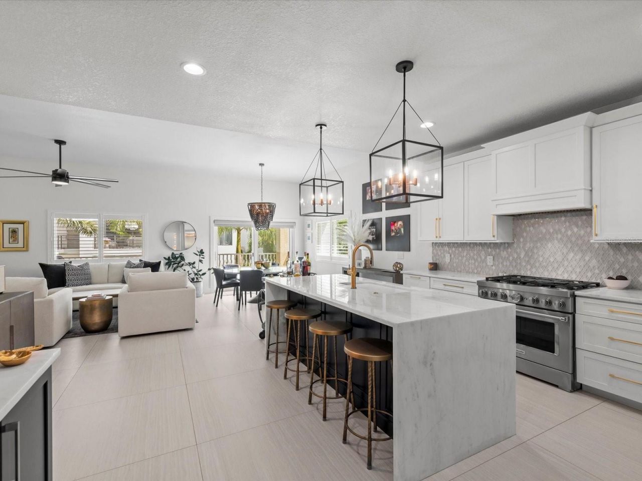 138 175th Avenue E, Redington Shores, FL 33708 Photo