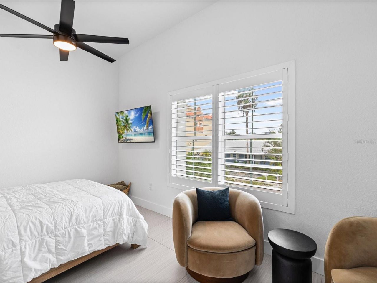 138 175th Avenue E, Redington Shores, FL 33708 Photo