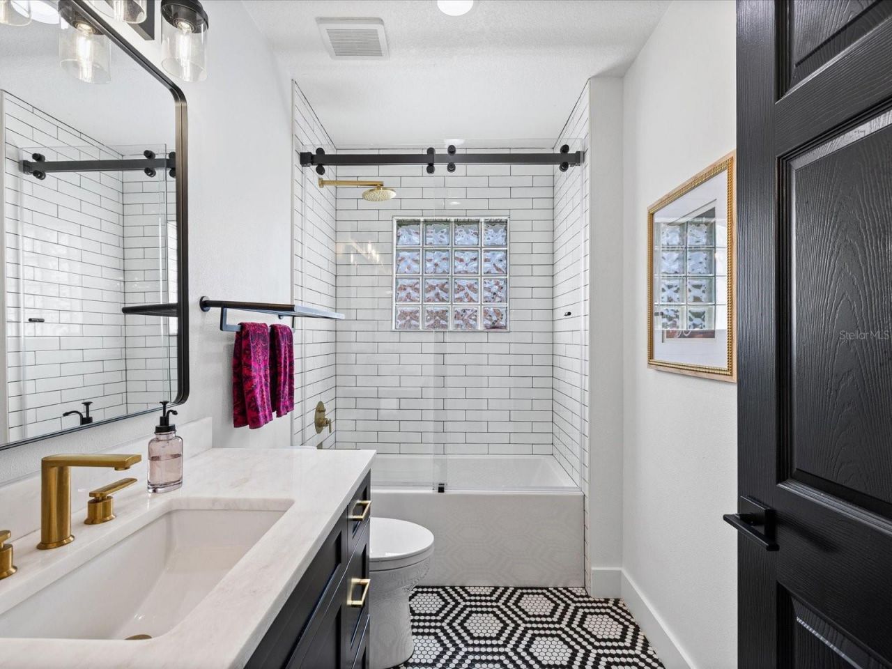 138 175th Avenue E, Redington Shores, FL 33708 Photo