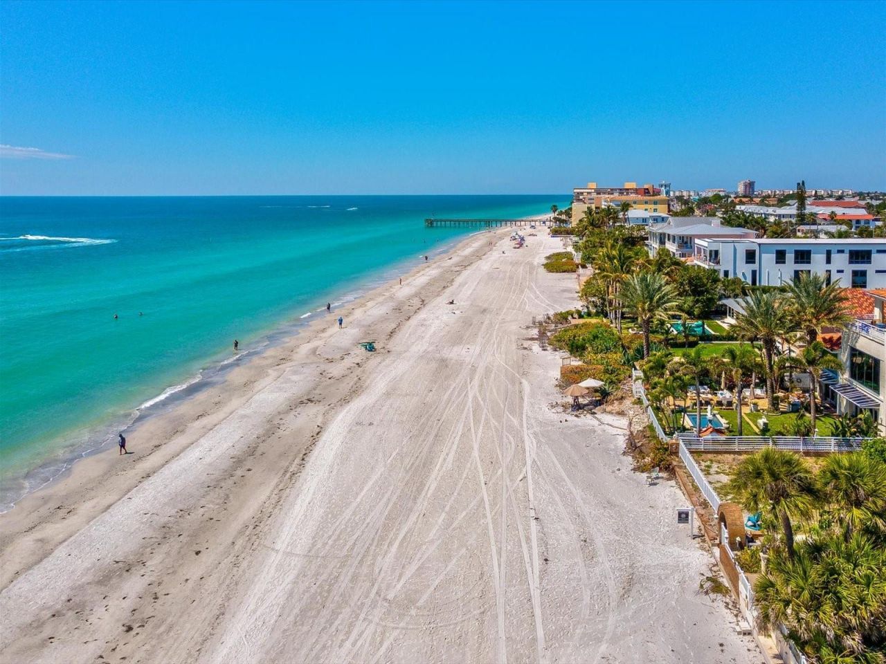 138 175th Avenue E, Redington Shores, FL 33708 Photo