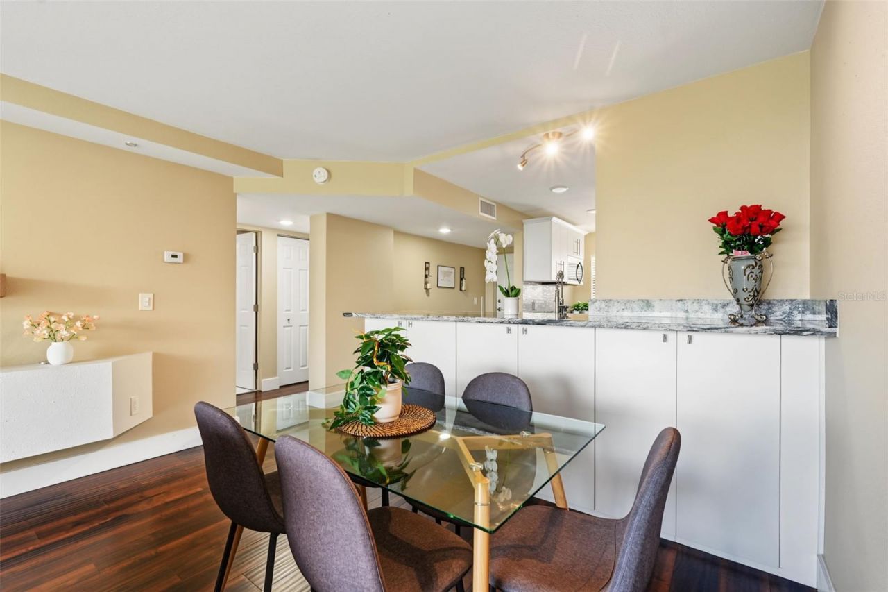 900 Cove Cay Drive , Unit 2B, Clearwater, FL 33760 Photo