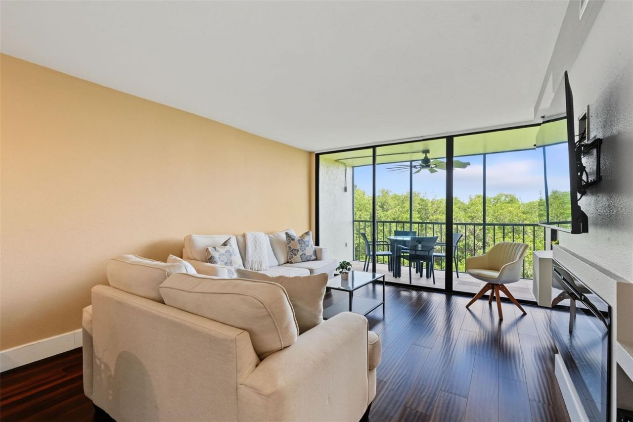 900 Cove Cay Drive , Unit 2B, Clearwater, FL 33760 Photo