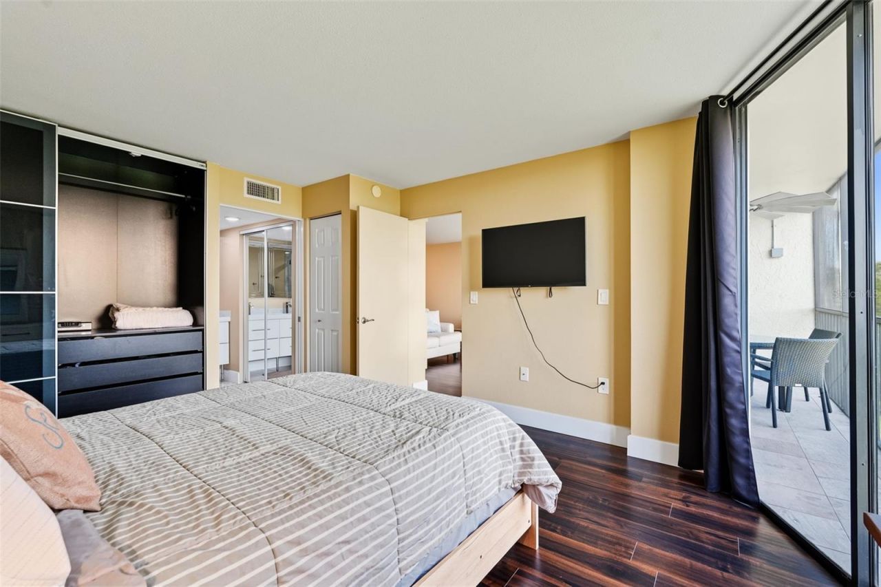 900 Cove Cay Drive , Unit 2B, Clearwater, FL 33760 Photo